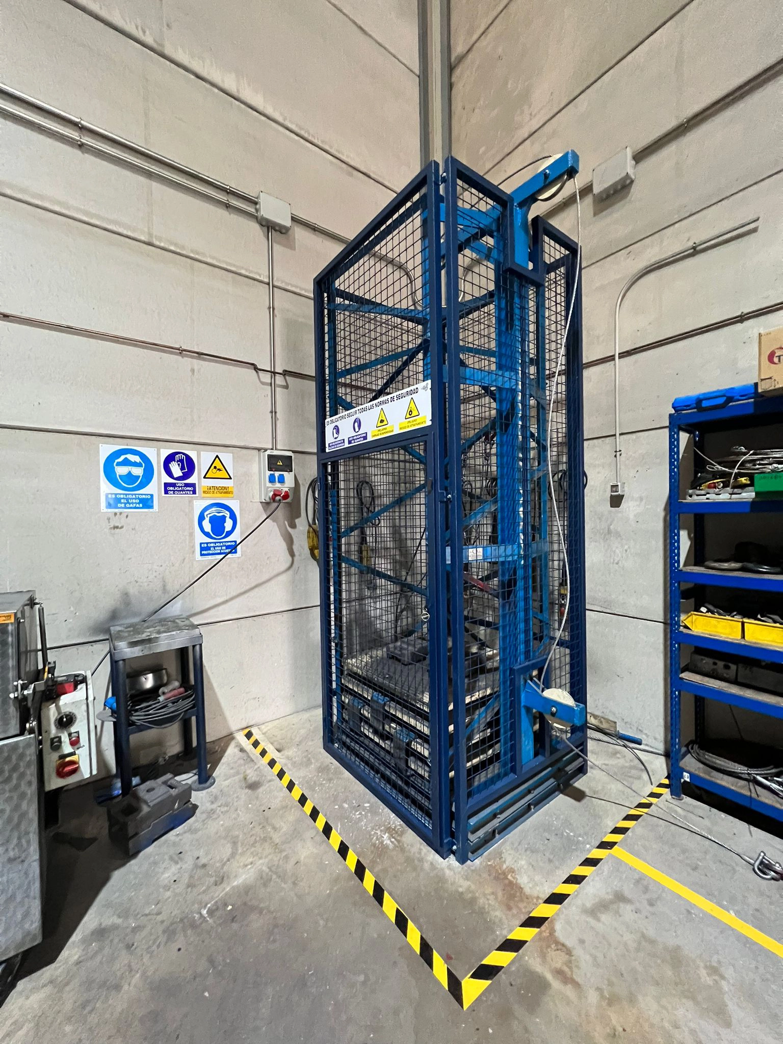 Taller Electromecanico Equipos Elevacion Madrid